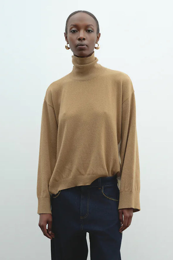 ΜΠΛΟΥΖΑ ΠΛΕΚΤΗ ΜΕ ΖΙΒΑΓΚΟ ΚΑΙ ΔΑΝΤΕΛΑ