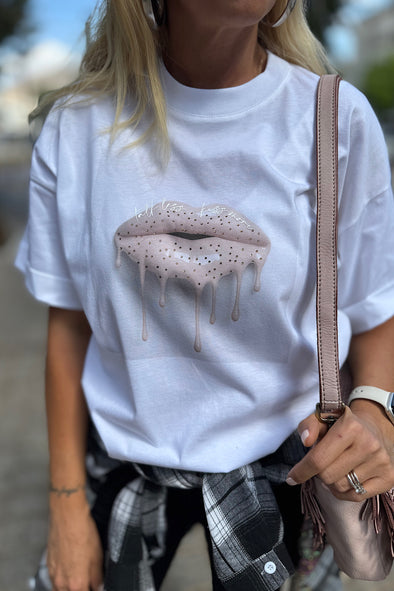 ΜΠΛΟΥΖΑ “TALK LESS, KISS MORE”