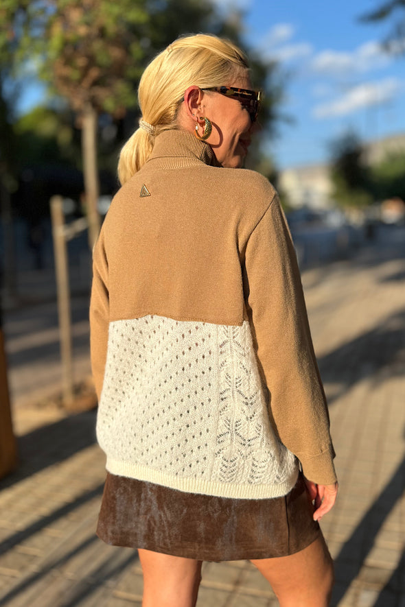 ΜΠΛΟΥΖΑ ΠΛΕΚΤΗ ΜΕ ΖΙΒΑΓΚΟ ΚΑΙ ΔΑΝΤΕΛΑ