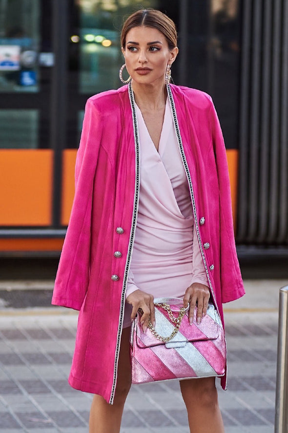 CHIC IN PINK